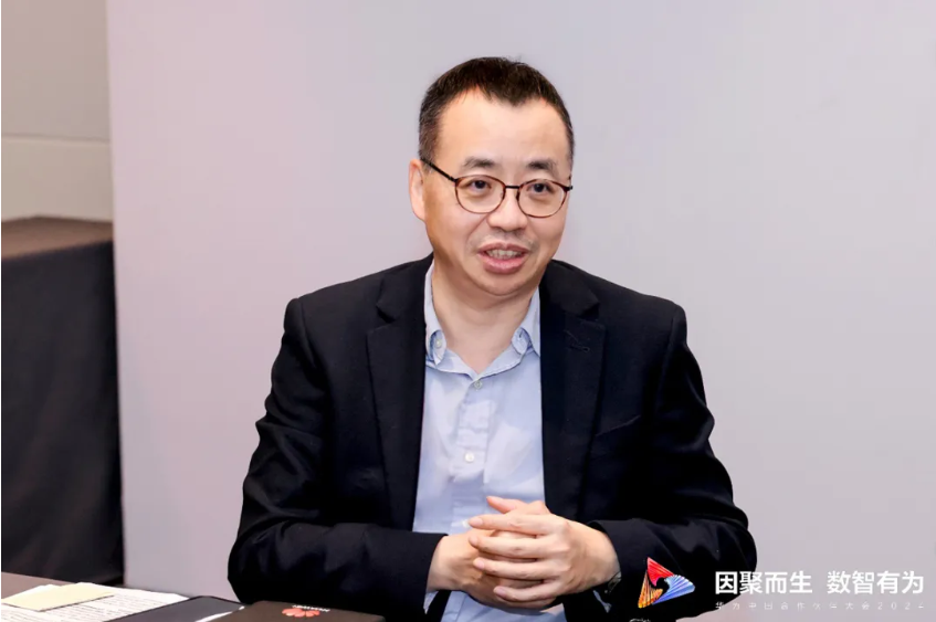 软硬一体AI为擎，pg官方首页动力+华为开启数智加速跑